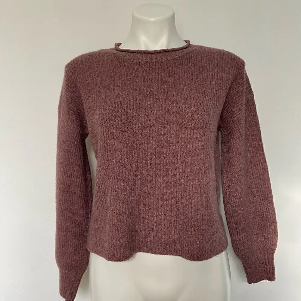 Pink Rose Ribbed Puff sleeve fuzzy mauve sweater
